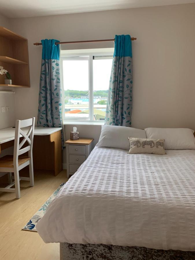 Priory House, Student Accommodation, Manor Village Apartments, Cork Road, X91W427 Waterford Exterior foto